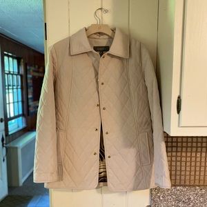 Super cute Liz Claiborne quilted lightweight jacket